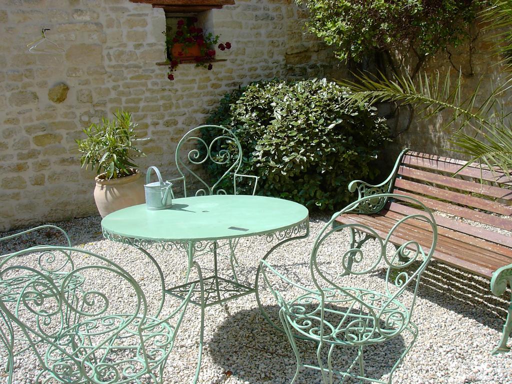 Les Jardins Saint Leonard Thaire Ngoại thất bức ảnh